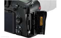 Фотоаппарат Nikon D850 Body (VBA520AE) 